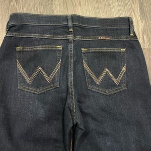 Wrangler Q-Baby boot cut jeans!